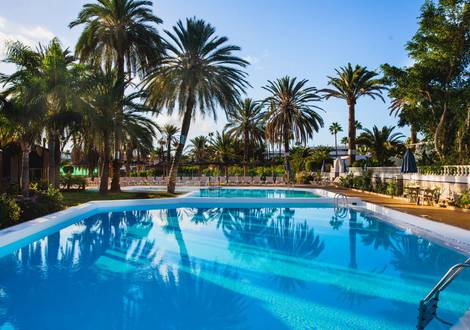 Swimming pool Hotel HL Miraflor Suites**** Gran Canaria
